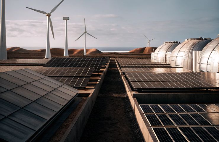 TotalEnergies Bets Big on Green Hydrogen With $16B Chile Megaproject