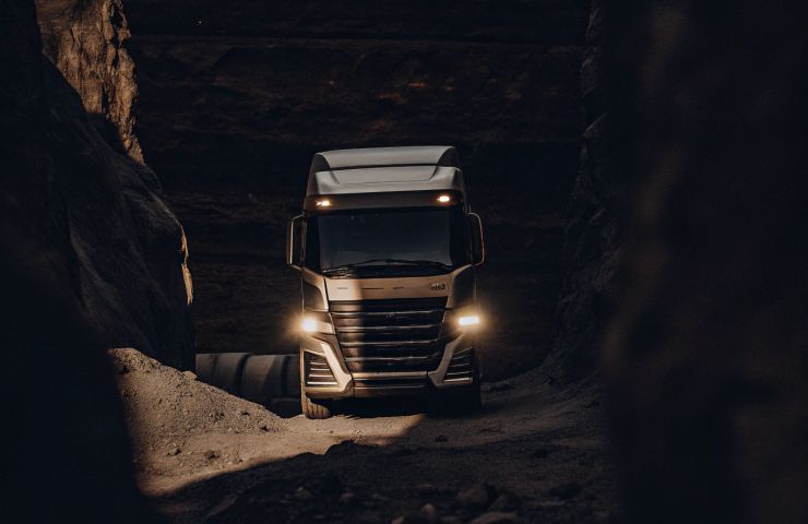 Hyundai Debuts Hydrogen Fuel Cell Truck in Australia for 2025 Trials